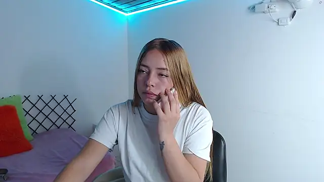 karla charloby online show from 23, 9, 2025