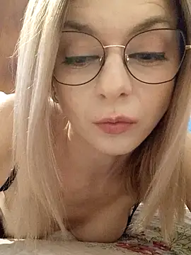 Butterfly Lily online show from 7, 1, 2025