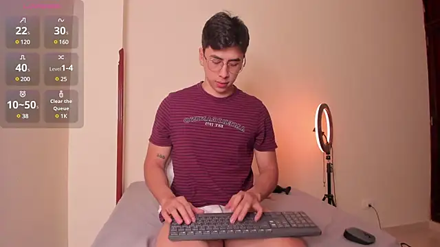 Snapshot of Alexx_oconnor chatting on 11, 2, 2025 Alexx oconnor online show from 11, 2, 2025