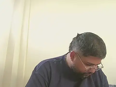 GABRIELGARCIA1313 online show from 11, 3, 2026