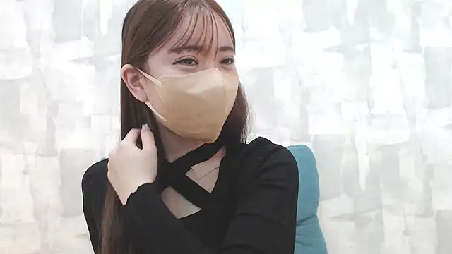 Snapshot of LOVE_MOMO_LOVE chatting on 8, 12, 2024 LOVE MOMO LOVE online show from 8, 12, 2024