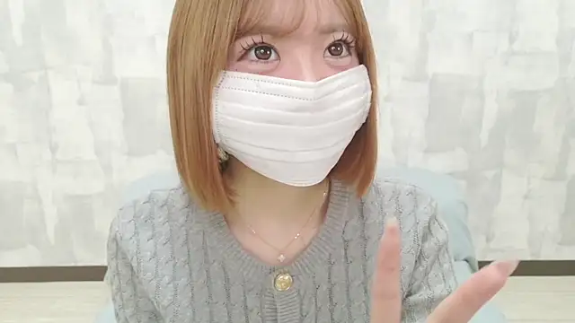 LOVE MOMO LOVE online show from 21, 4, 2026