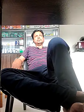 Snapshot of Raj1043 chatting on 31, 10, 2025 Raj1043 online show from 31, 10, 2025