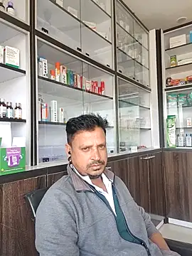 Snapshot of Raj1043 chatting on 21, 11, 2025 Raj1043 online show from 21, 11, 2025