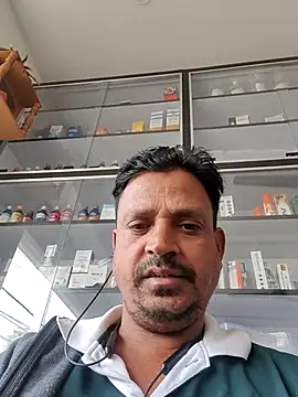 Snapshot of Raj1043 chatting on 22, 11, 2025 Raj1043 online show from 22, 11, 2025