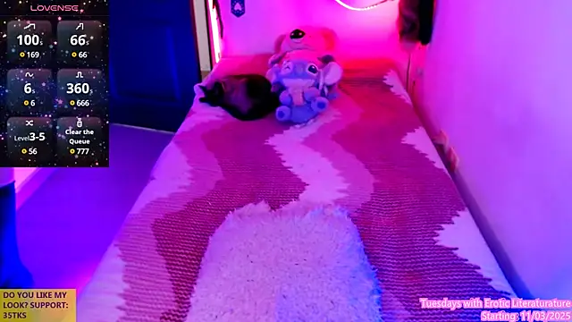 Snapshot of rosse_ivy chatting on 2, 3, 2025 rosse ivy online show from 2, 3, 2025