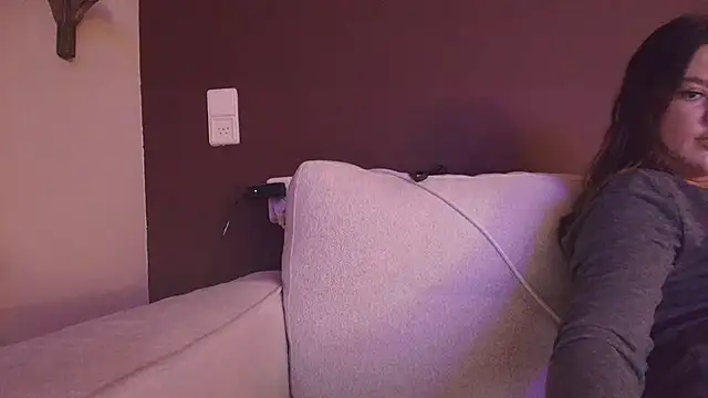 Nina24 online show from 24, 10, 2025