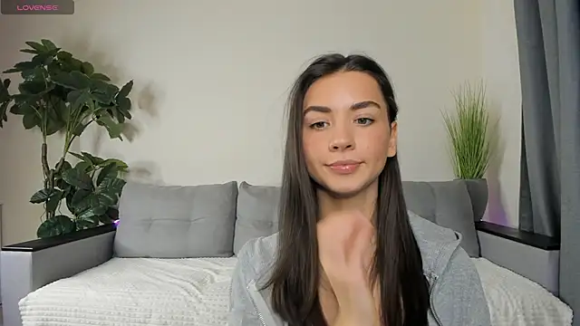 NicoleLuv online show from 12, 12, 2024