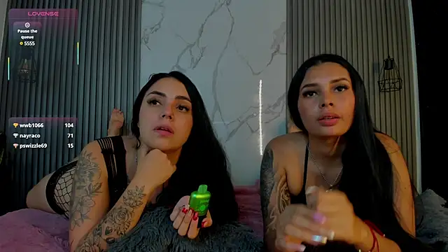 Snapshot of caliope_coralki chatting on 13, 3, 2025 caliope coralki online show from 13, 3, 2025