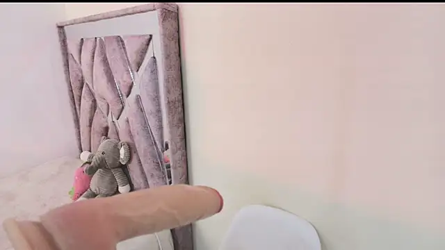 Snapshot of sweety_mariann1 chatting on 11, 11, 2025 sweety mariann1 online show from 11, 11, 2025