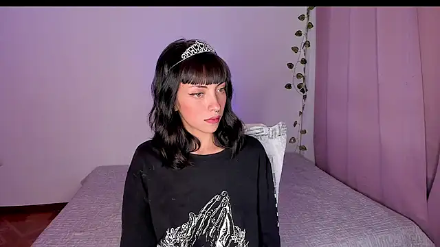 MiaGoth  online show from 25, 1, 2025