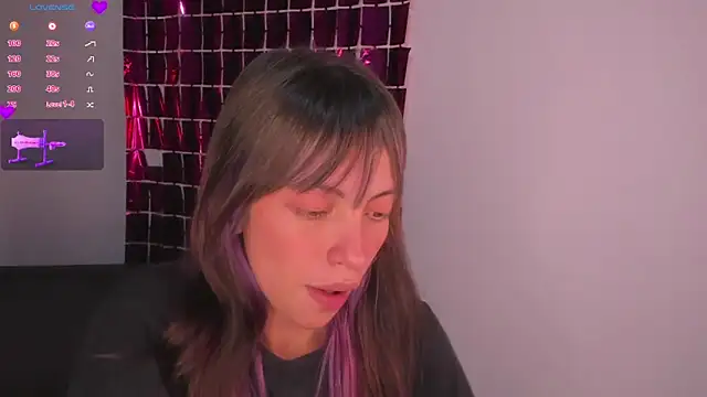 MiaGoth  online show from 10, 1, 2026