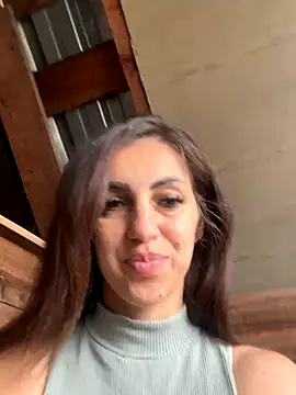 EmaSkyes online show from 11, 9, 2025