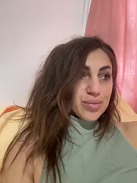 EmaSkyes online show from 10, 11, 2025