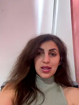 EmaSkyes online show from 14, 11, 2025