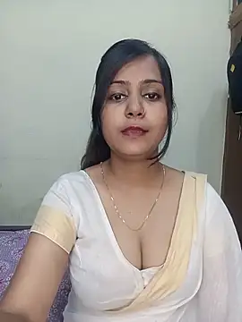 Snapshot of Miss-Riyasingh chatting on 14, 6, 2026 Miss-Riyasingh online show from 14, 6, 2026