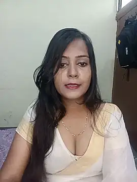 Snapshot of Miss-Riyasingh chatting on 5, 7, 2026 Miss-Riyasingh online show from 5, 7, 2026