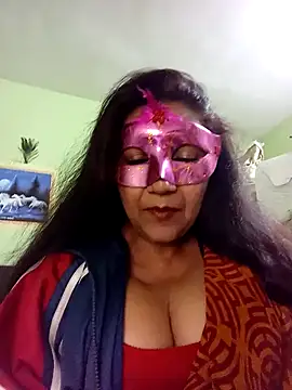 Snapshot of DesiMuffin chatting on 9, 12, 2024 DesiMuffin online show from 9, 12, 2024