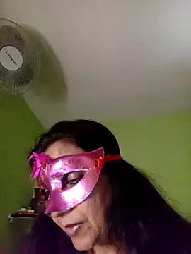 Snapshot of DesiMuffin chatting on 21, 12, 2024 DesiMuffin online show from 21, 12, 2024