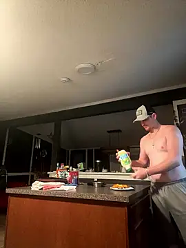 bigred0808 online show from 9, 1, 2026