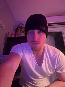 bigred0808 online show from 17, 2, 2026