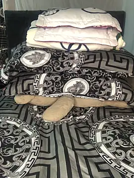 aisha-sajady online show from 6, 3, 2026