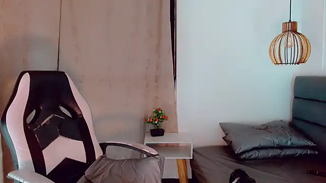 Oriana braom online show from 5, 2, 2025