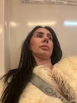 Snapshot of AnaRhodes chatting on 10, 3, 2025 AnaRhodes online show from 10, 3, 2025