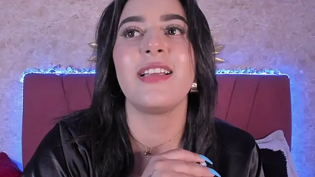 LorenaStevens online show from 5, 1, 2025