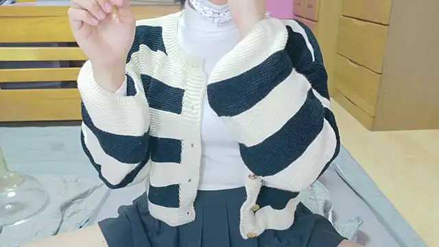 Snapshot of _usya_2525 chatting on 7, 3, 2025 usya 2525 online show from 7, 3, 2025