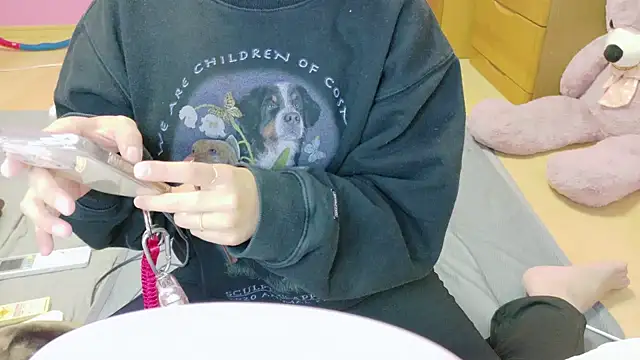 Snapshot of _usya_2525 chatting on 13, 11, 2025 usya 2525 online show from 13, 11, 2025