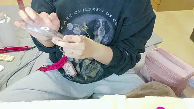 Snapshot of _usya_2525 chatting on 28, 11, 2025 usya 2525 online show from 28, 11, 2025