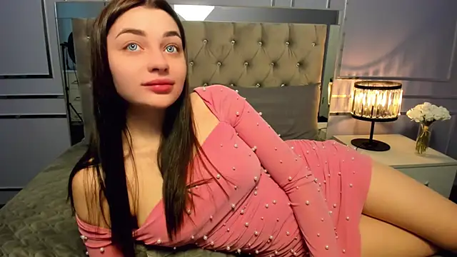 Snapshot of AngelinaWett chatting on 27, 2, 2025 AngelinaWett online show from 27, 2, 2025