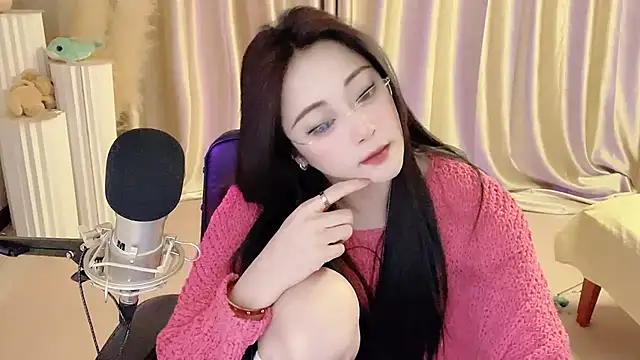 Daisy-77 online show from 13, 3, 2025