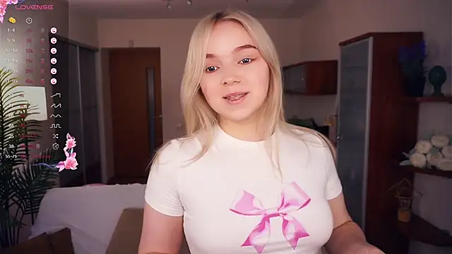 ZaraCreedon online show from 4, 1, 2025
