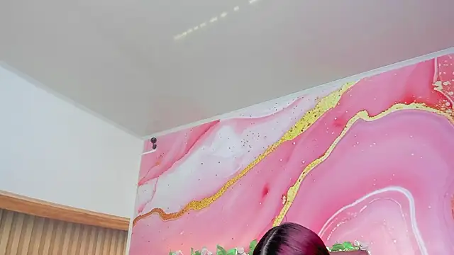 Daisy  rose online show from 20, 2, 2026