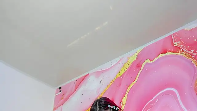 Daisy  rose online show from 16, 3, 2026