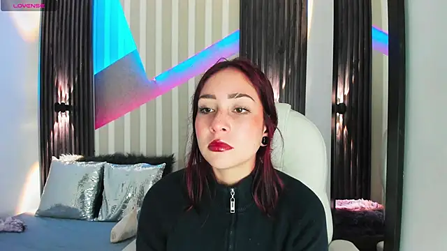 emily layton online show from 1, 12, 2025