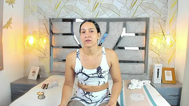 Snapshot of Alison_Chan_ chatting on 28, 2, 2026 Alison Chan online show from 28, 2, 2026