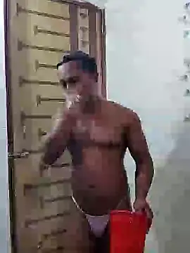 HunkyAriyan online show from 9, 1, 2025