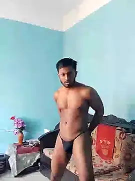 HunkyAriyan online show from 26, 1, 2025