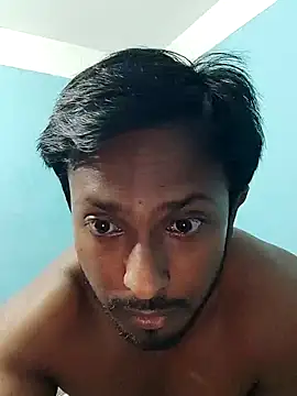 HunkyAriyan online show from 10, 3, 2025