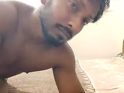 Snapshot of HunkyAriyan chatting on 22, 7, 2026 HunkyAriyan online show from 22, 7, 2026