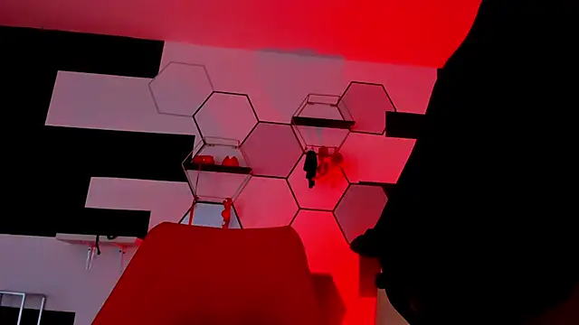 Snapshot of alondrabigtits chatting on 27, 2, 2025 alondrabigtits online show from 27, 2, 2025