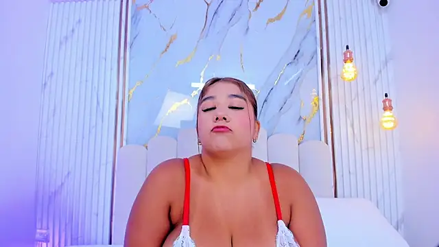 Snapshot of tifanyhills_ chatting on 21, 5, 2026 tifanyhills online show from 21, 5, 2026