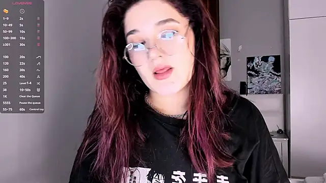 July Slowdive online show from 24, 12, 2024