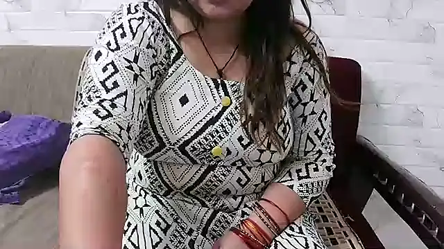 Snapshot of bhabhi_jaan11 chatting on 24, 5, 2026 bhabhi jaan11 online show from 24, 5, 2026