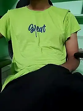 Snapshot of Smartboi007 chatting on 8, 12, 2024 Smartboi007 online show from 8, 12, 2024