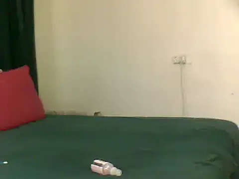 Snapshot of dirasweetlipsxx chatting on 1, 2, 2025 dirasweetlipsxx online show from 1, 2, 2025