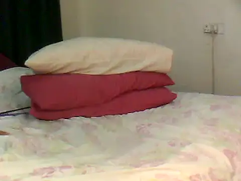 Snapshot of dirasweetlipsxx chatting on 15, 2, 2025 dirasweetlipsxx online show from 15, 2, 2025